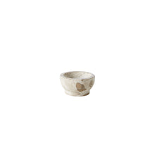Cargar imagen en el visor de la galería, Salt bowl Vita - Seashell
