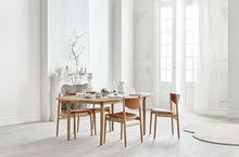 Cargar imagen en el visor de la galería, Yacht Dining Table

